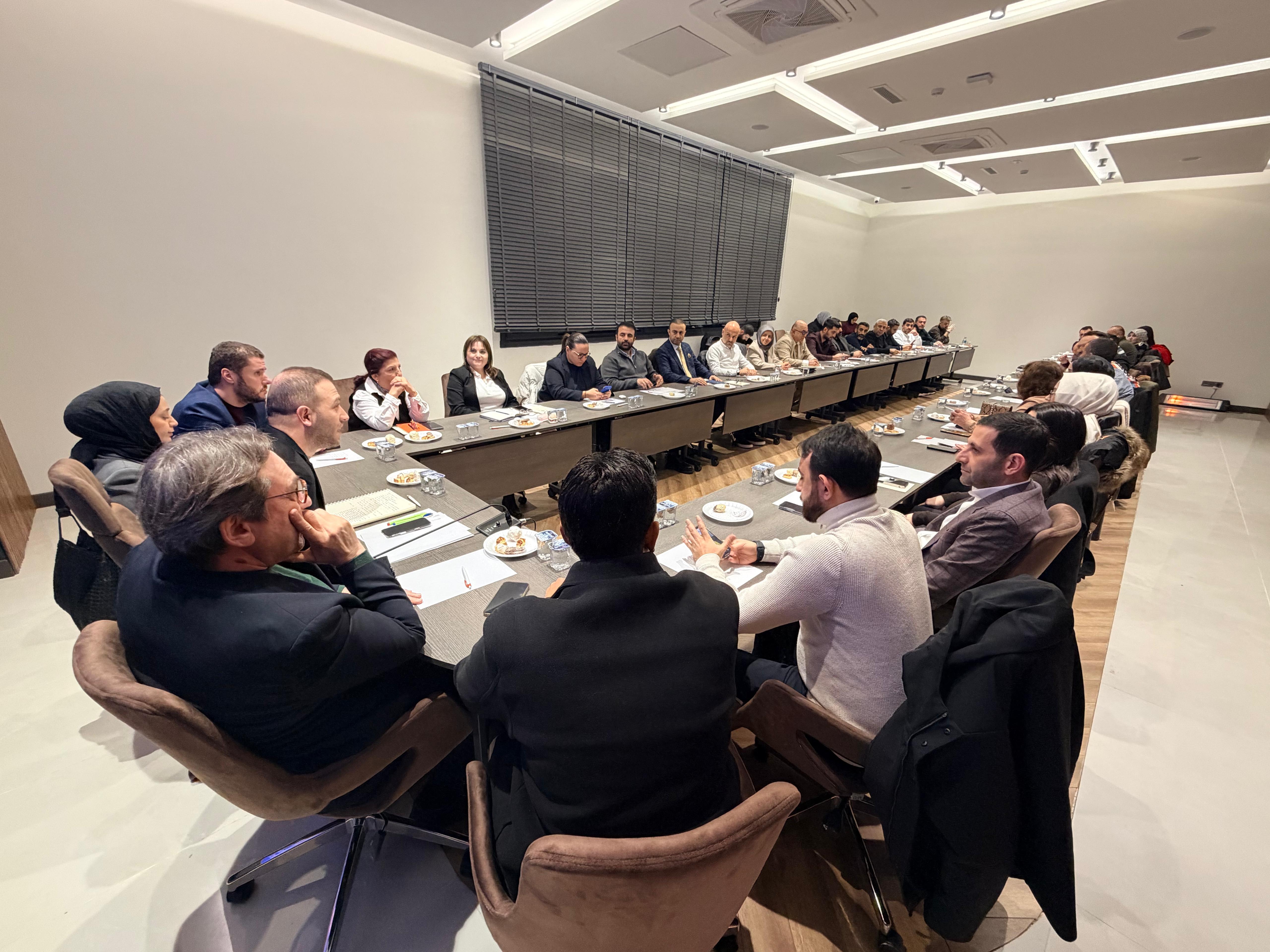 AK PARTİ BEYOĞLU'NDA YENİ YILIN İLK TOPLANTISI