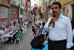 Firüzağa Ramazan  soka iftarları