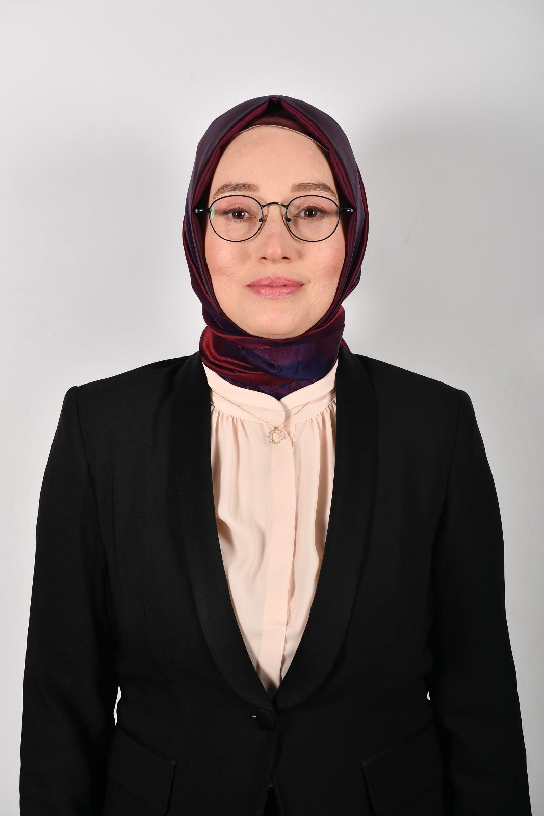 feyza-cigdem-tahmaz